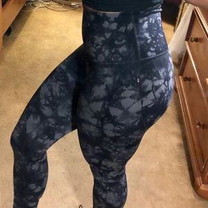 Lululemon Wonder Under